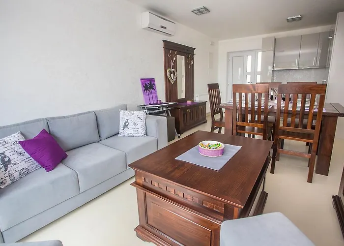 Casa Del Sole Affittacamere Kaštelir